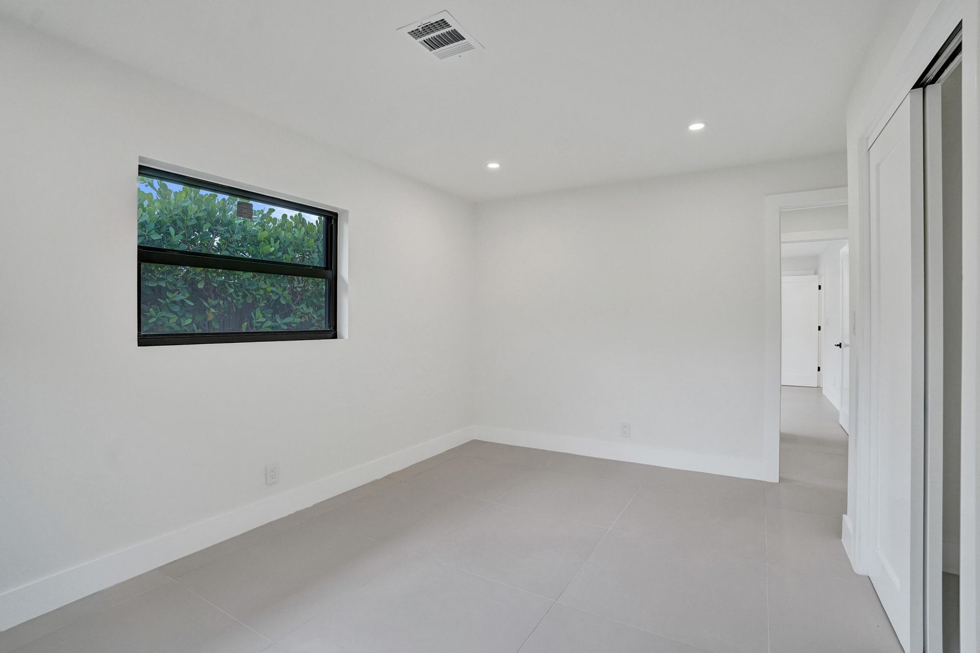 5561 NE 26th Avenue, Fort Lauderdale, FL 33308 Photo