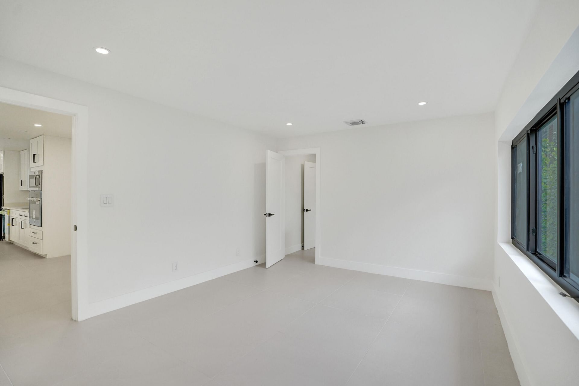 5561 NE 26th Avenue, Fort Lauderdale, FL 33308 Photo