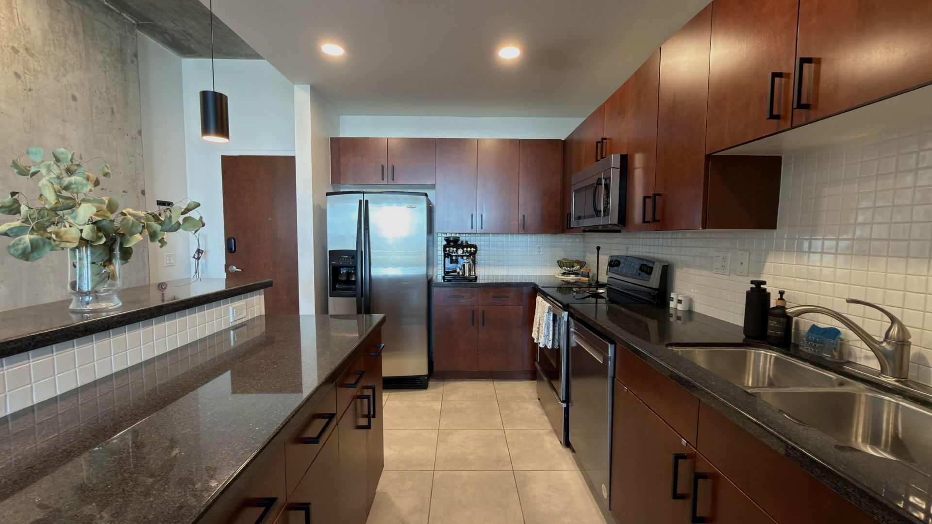 300 S Australian Avenue, Unit 703, West Palm Beach, FL 33401 Photo