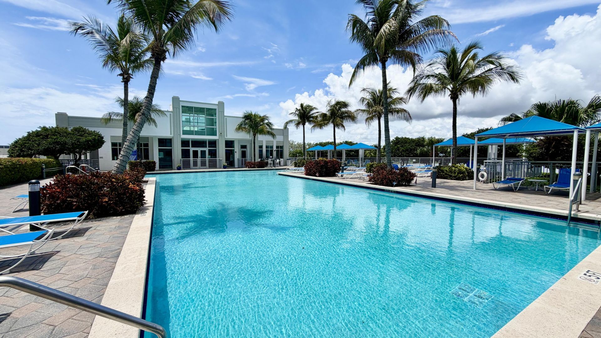 300 S Australian Avenue, Unit 703, West Palm Beach, FL 33401 Photo
