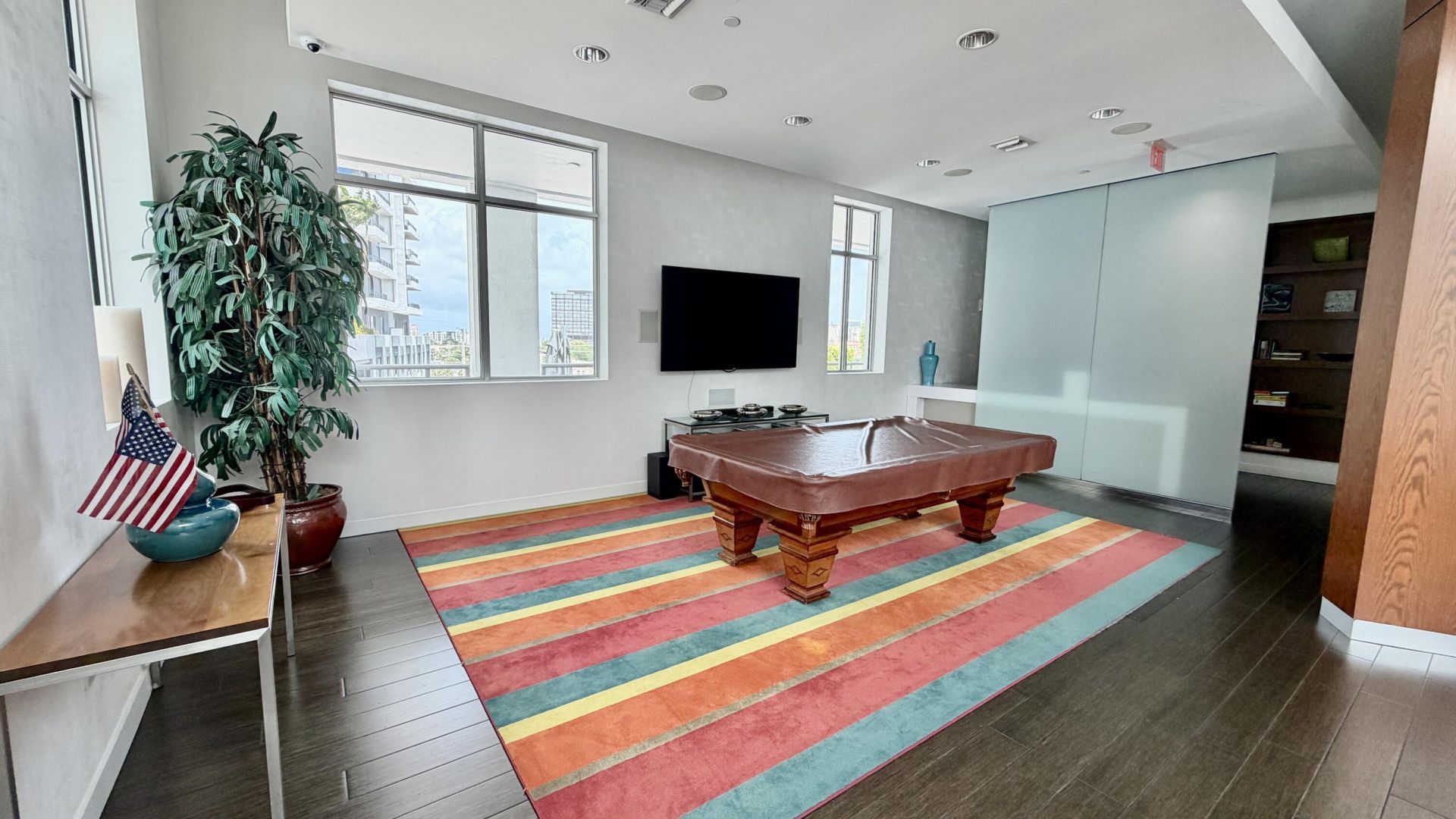 300 S Australian Avenue, Unit 703, West Palm Beach, FL 33401 Photo