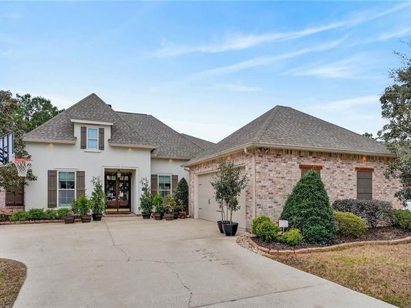 1121 CYPRESS CROSSING Drive, Madisonville, LA 70447