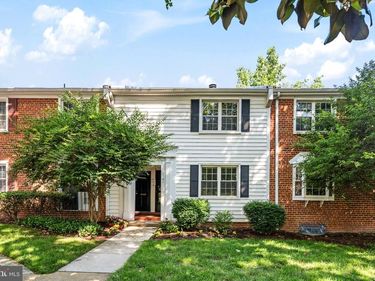 2731 S WALTER REED DRIVE, Unit C, ARLINGTON, VA 22206