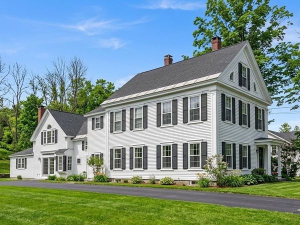 5 Mill St, Northborough, MA 01532