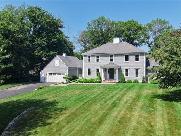 35 Satuit Meadow Ln, Norwell, MA 02061