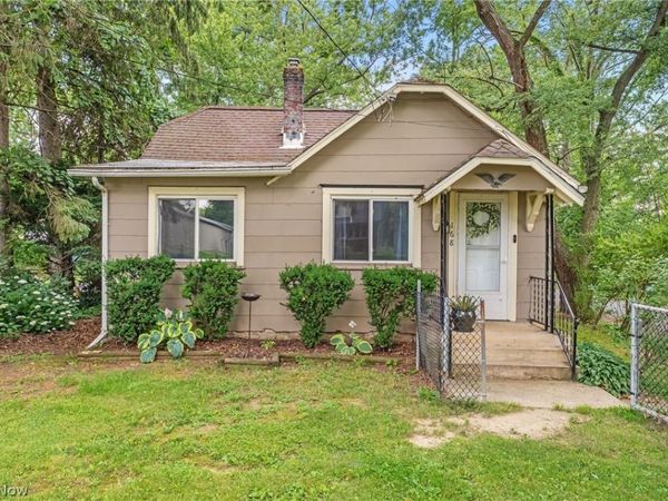 168 Killian Road , Coventry, OH 44319
