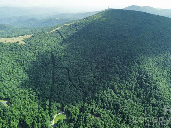 64 Clay View Drive, Fairview, NC 28730
