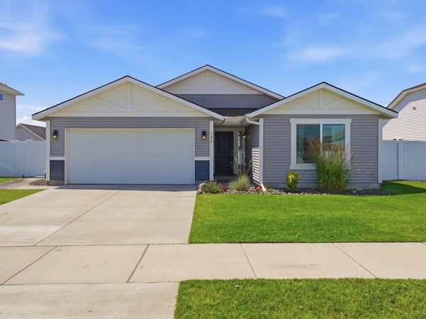 120 S Beeman St, Airway Heights, WA 99001