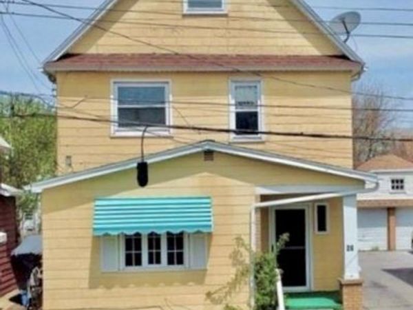 26 Date Avenue , Buffalo, NY 14218
