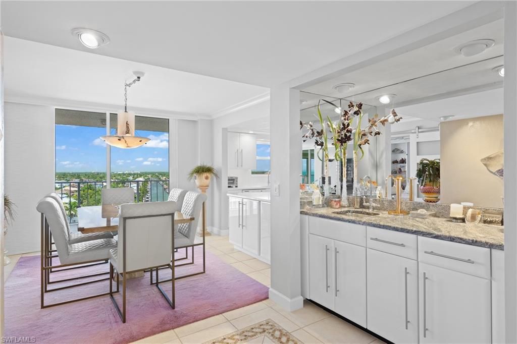 10691 Gulf Shore Dr, Unit 1102, Naples, FL 34108 Photo