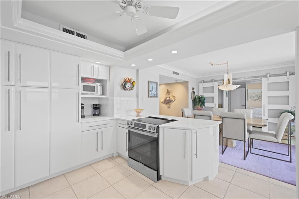 10691 Gulf Shore Dr, Unit 1102, Naples, FL 34108 Photo