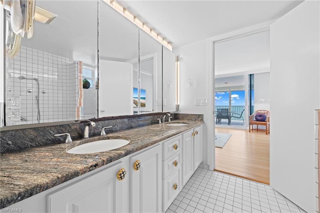 10691 Gulf Shore Dr, Unit 1102, Naples, FL 34108 Photo