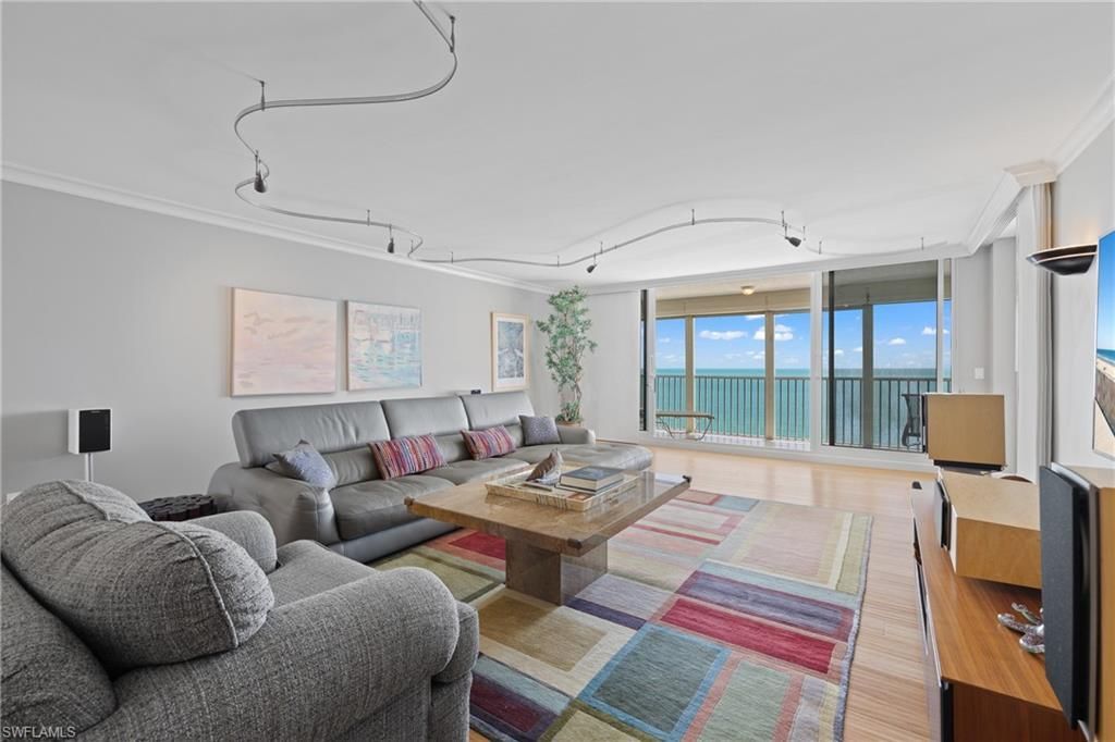 10691 Gulf Shore Dr, Unit 1102, Naples, FL 34108 Photo