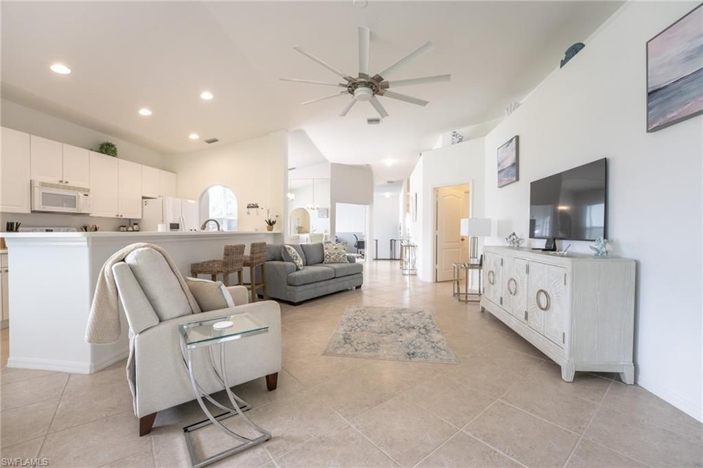 1937 Crestview Way , Unit 171, Naples, FL 34119 Photo