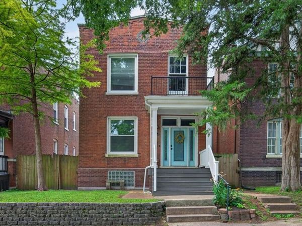 3006 Victor Street, St Louis, MO 63104