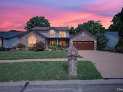 3149 Crystal Lake Drive Saint Louis, MO 63129