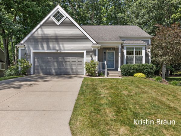 3515 Seminole Woods Drive, Norton Shores, MI 49441