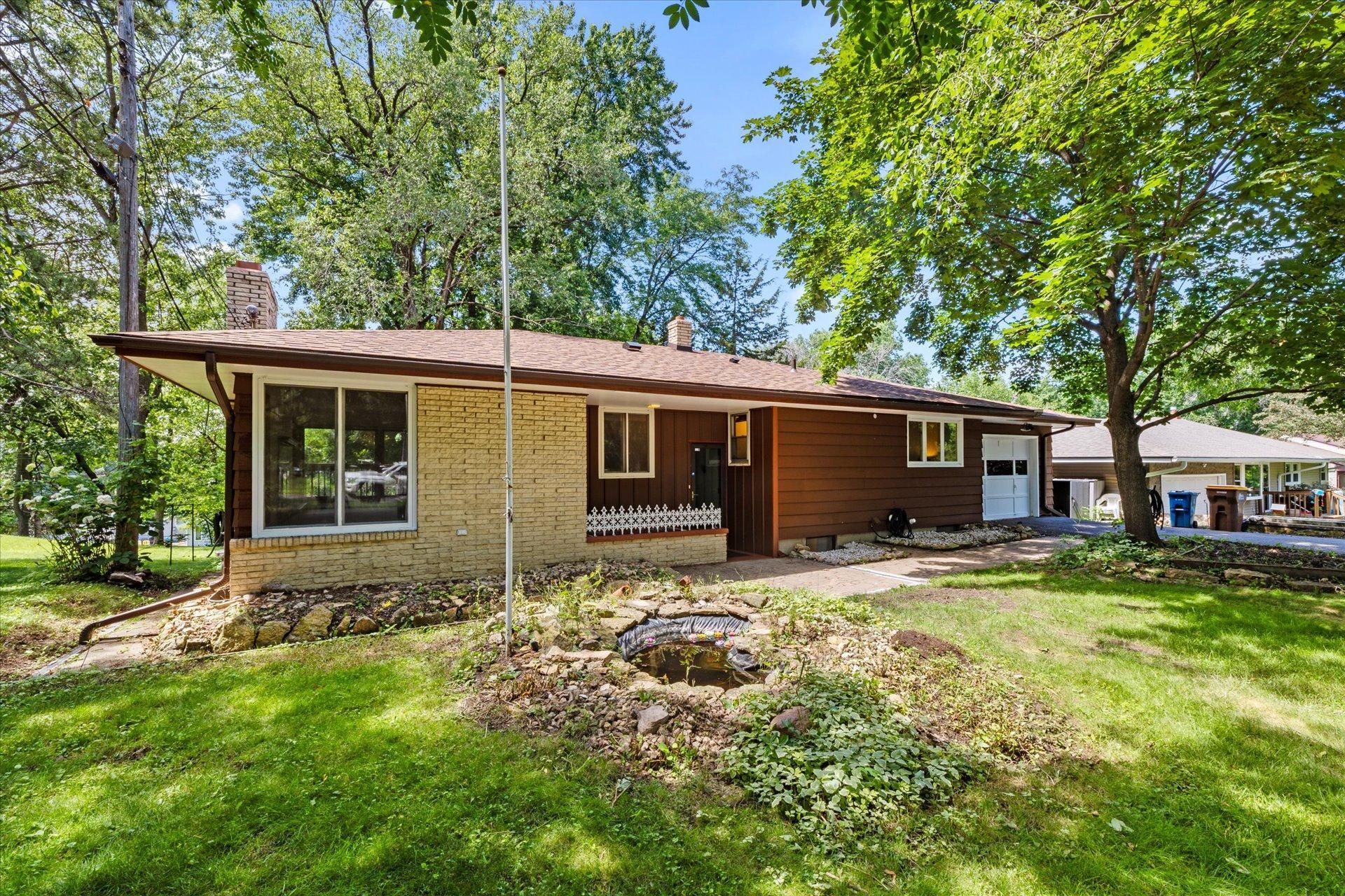 3511 Hilltop Street White Bear Lake, MN 55110