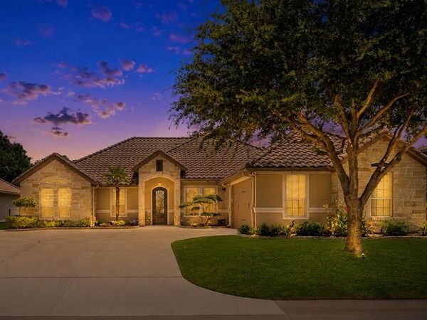 1104 Catalina Bay Boulevard, Granbury, TX 76048