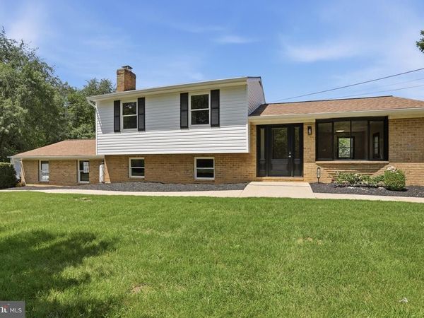 134 PITTSBURG LODGE, CHARLES TOWN, WV 25414