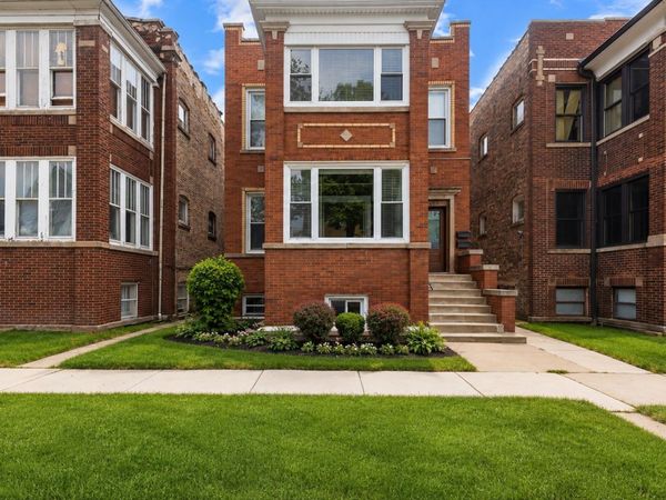 4519 N TROY Street, Chicago, IL 60625