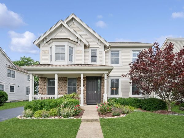 1542 Bluestem Lane , Glenview, IL 60026