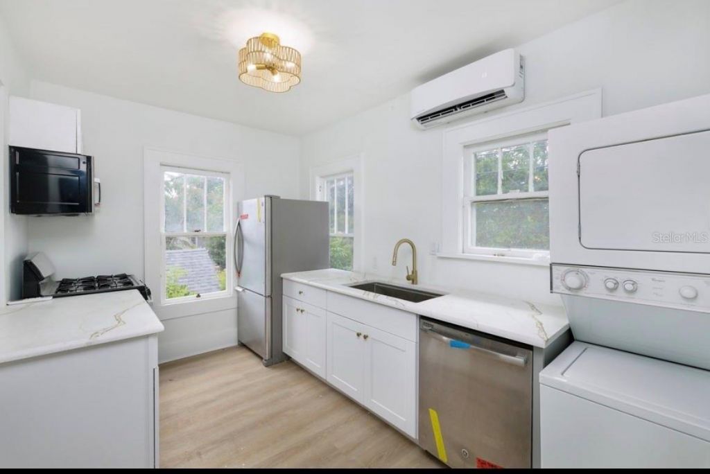 622 7th Avenue N, Unit 618B, Saint Petersburg, FL 33701 Photo