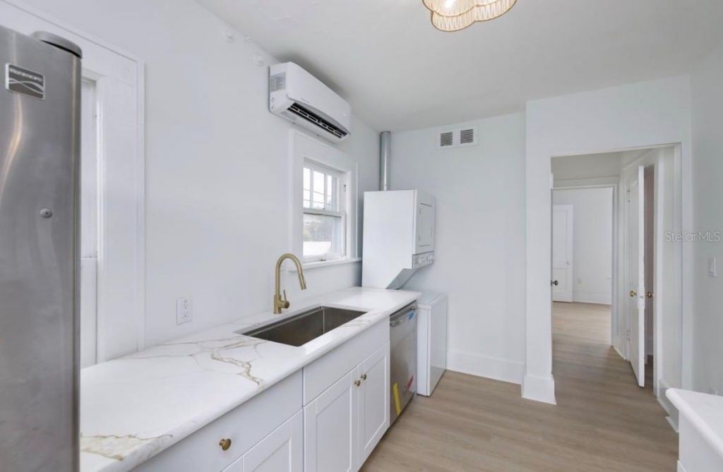 622 7th Avenue N, Unit 618B, Saint Petersburg, FL 33701 Photo