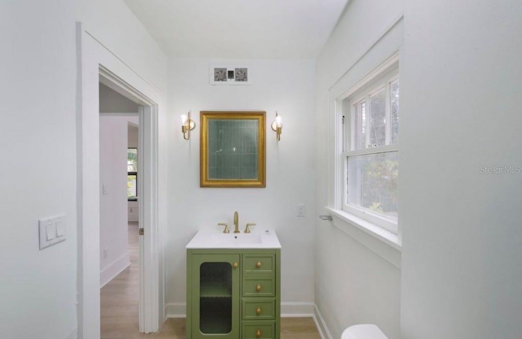 622 7th Avenue N, Unit 618B, Saint Petersburg, FL 33701 Photo