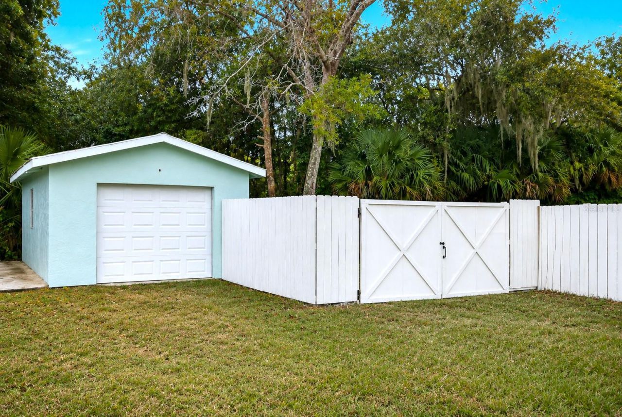 103 S Flagler Avenue, Edgewater, FL 32132 Photo