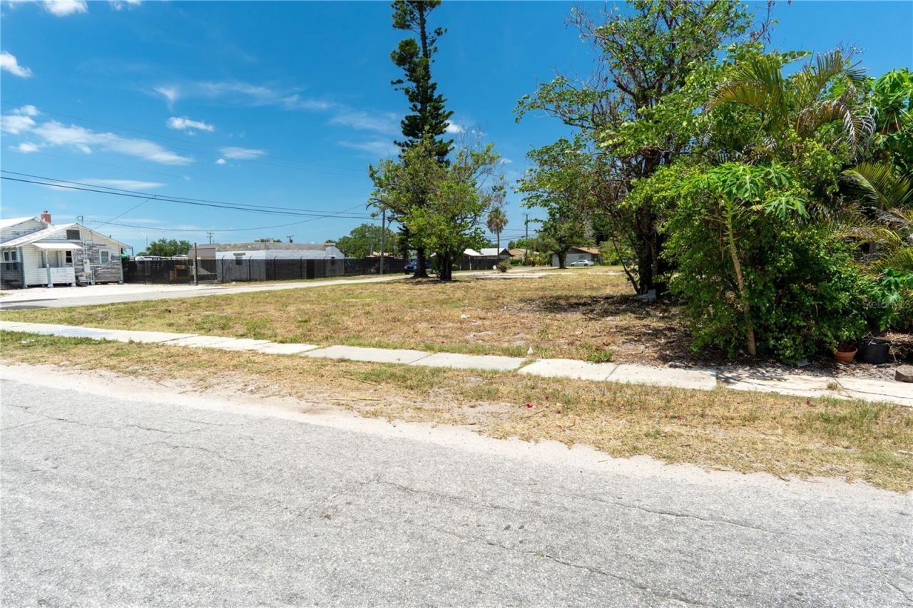 1206 27th Avenue W, Bradenton, FL 34205 Photo