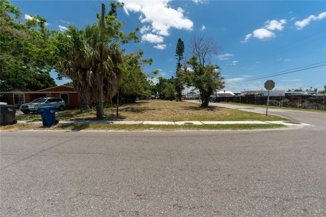 1206 27th Avenue W, Bradenton, FL 34205 Photo