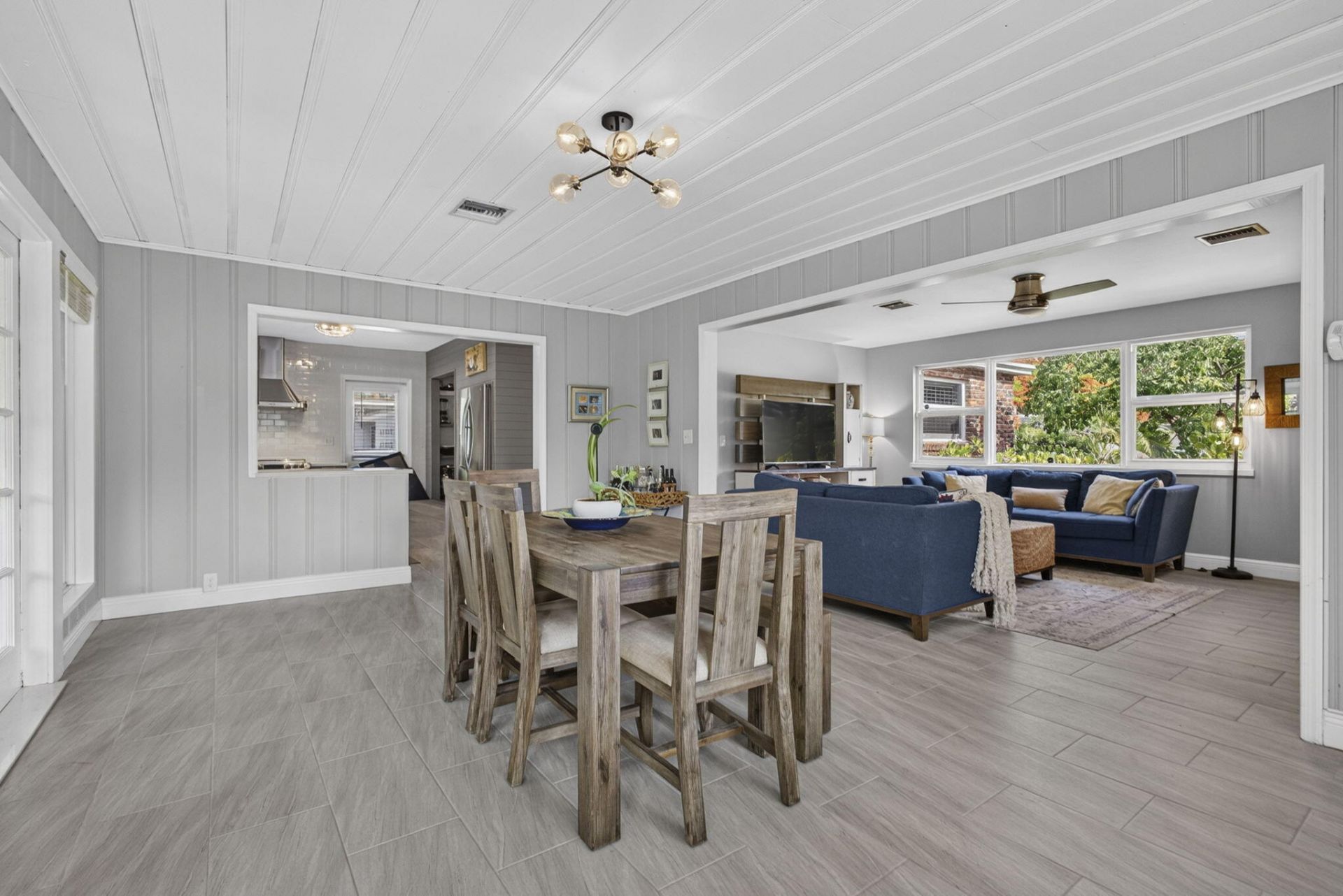 338 Hunter Street, West Palm Beach, FL 33405 Photo