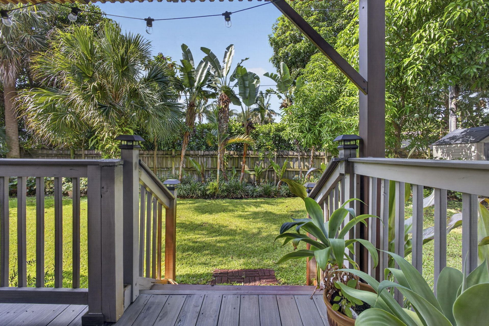 338 Hunter Street, West Palm Beach, FL 33405 Photo