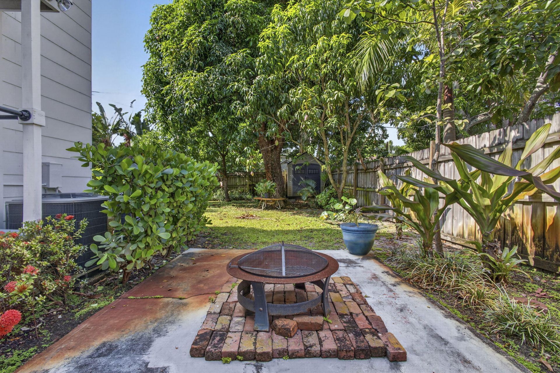 338 Hunter Street, West Palm Beach, FL 33405 Photo