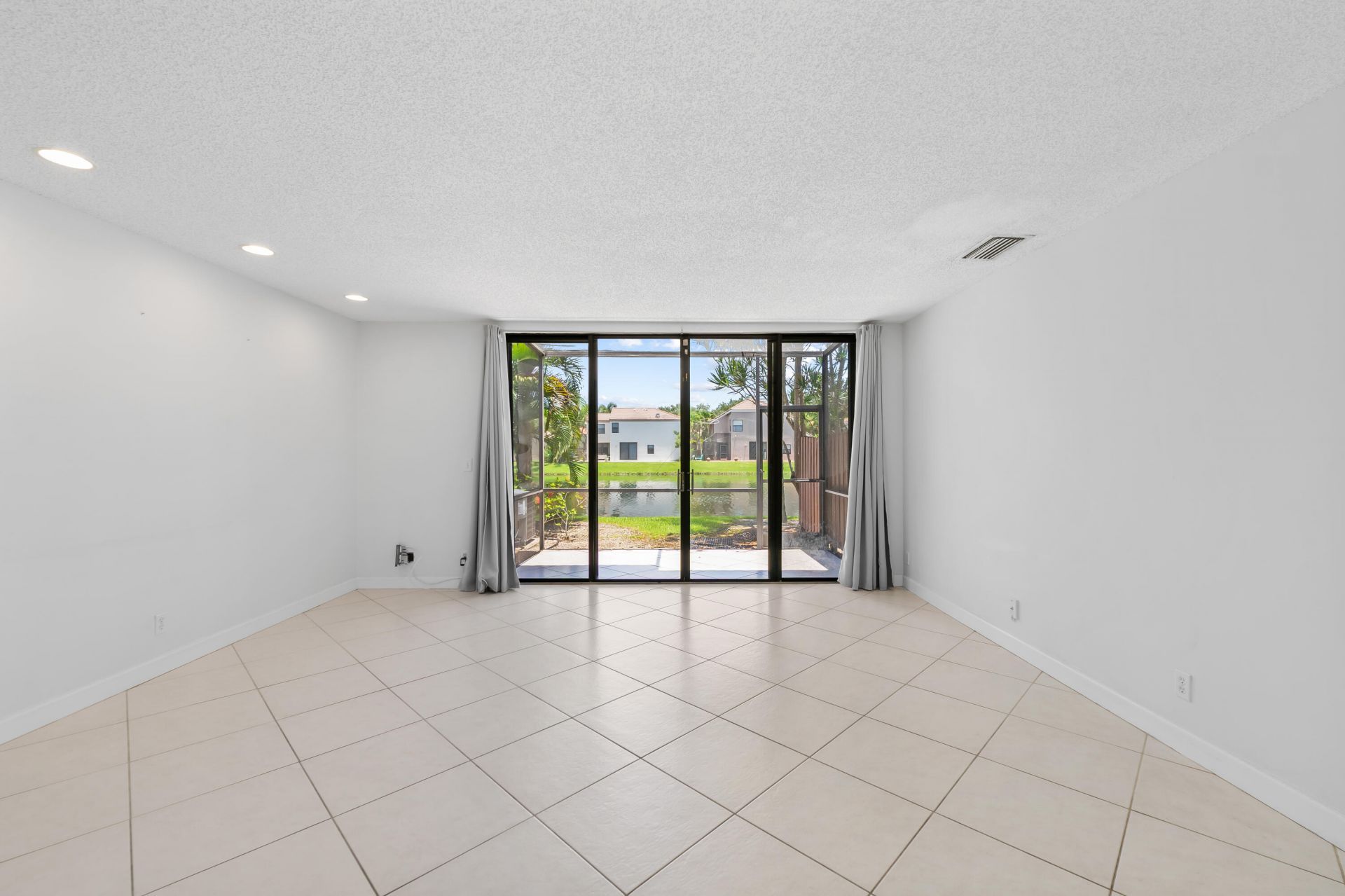 10691 NW 14th Street, Unit 257, Plantation, FL 33322 Photo