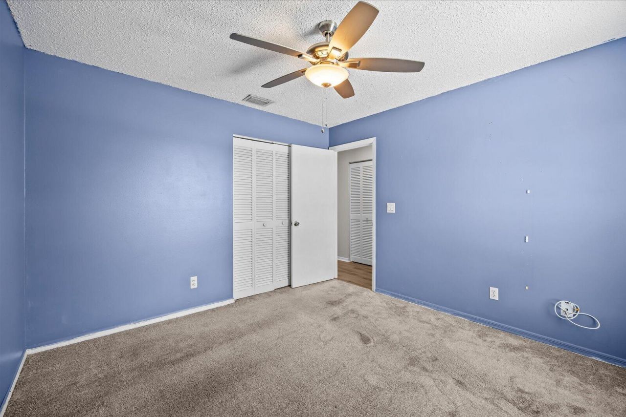 697 SW Jeanne Avenue, Port Saint Lucie, FL 34953 Photo