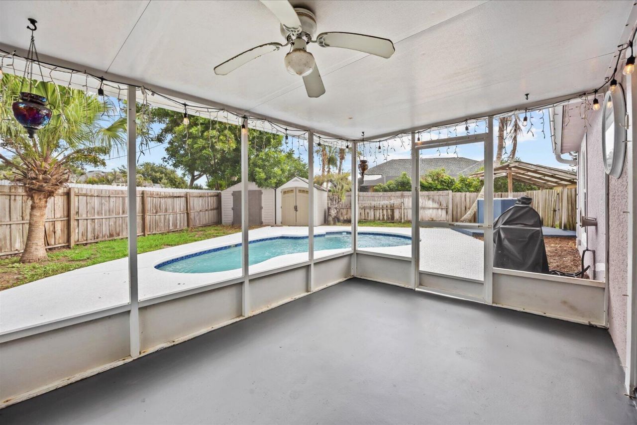 697 SW Jeanne Avenue, Port Saint Lucie, FL 34953 Photo