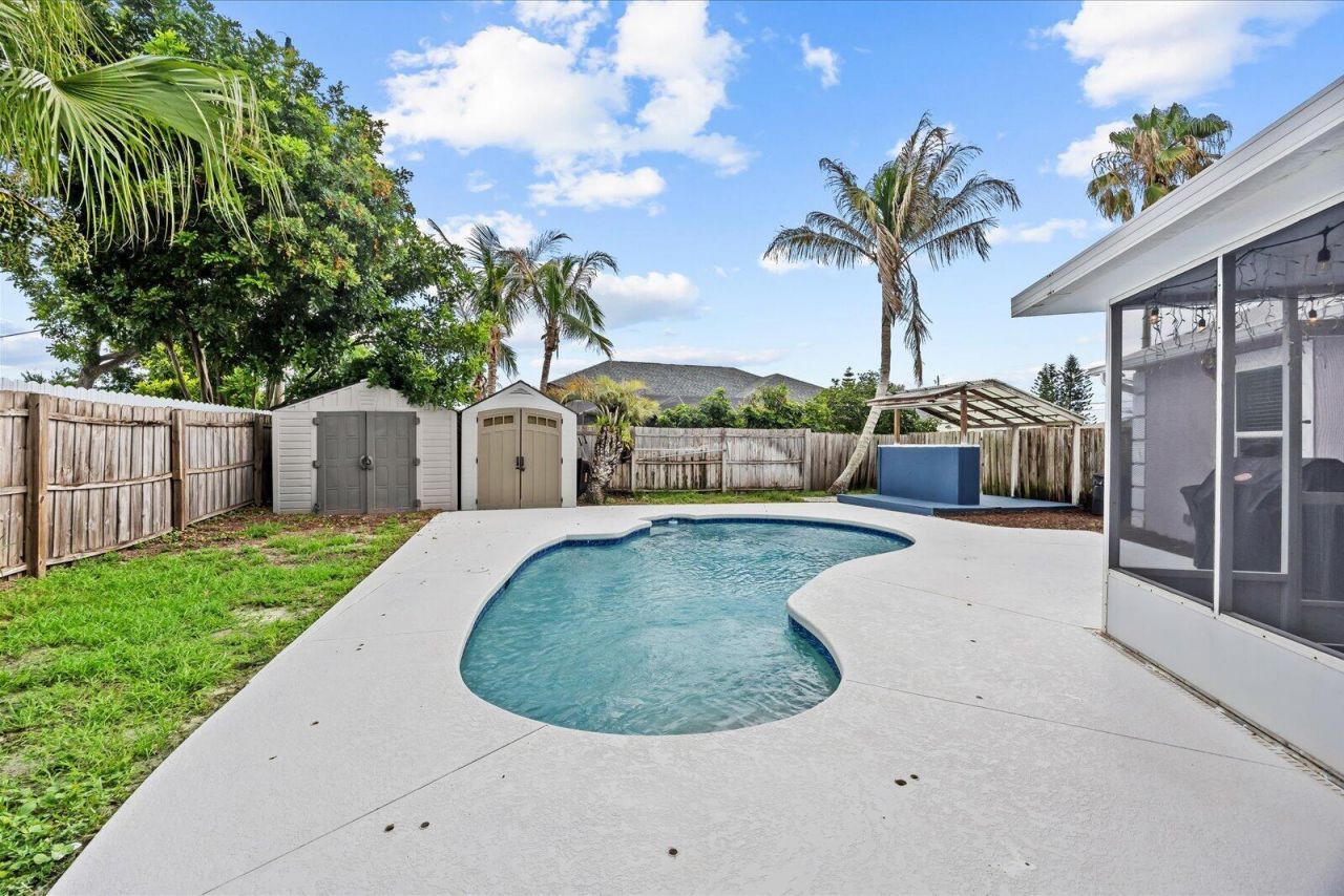 697 SW Jeanne Avenue, Port Saint Lucie, FL 34953 Photo