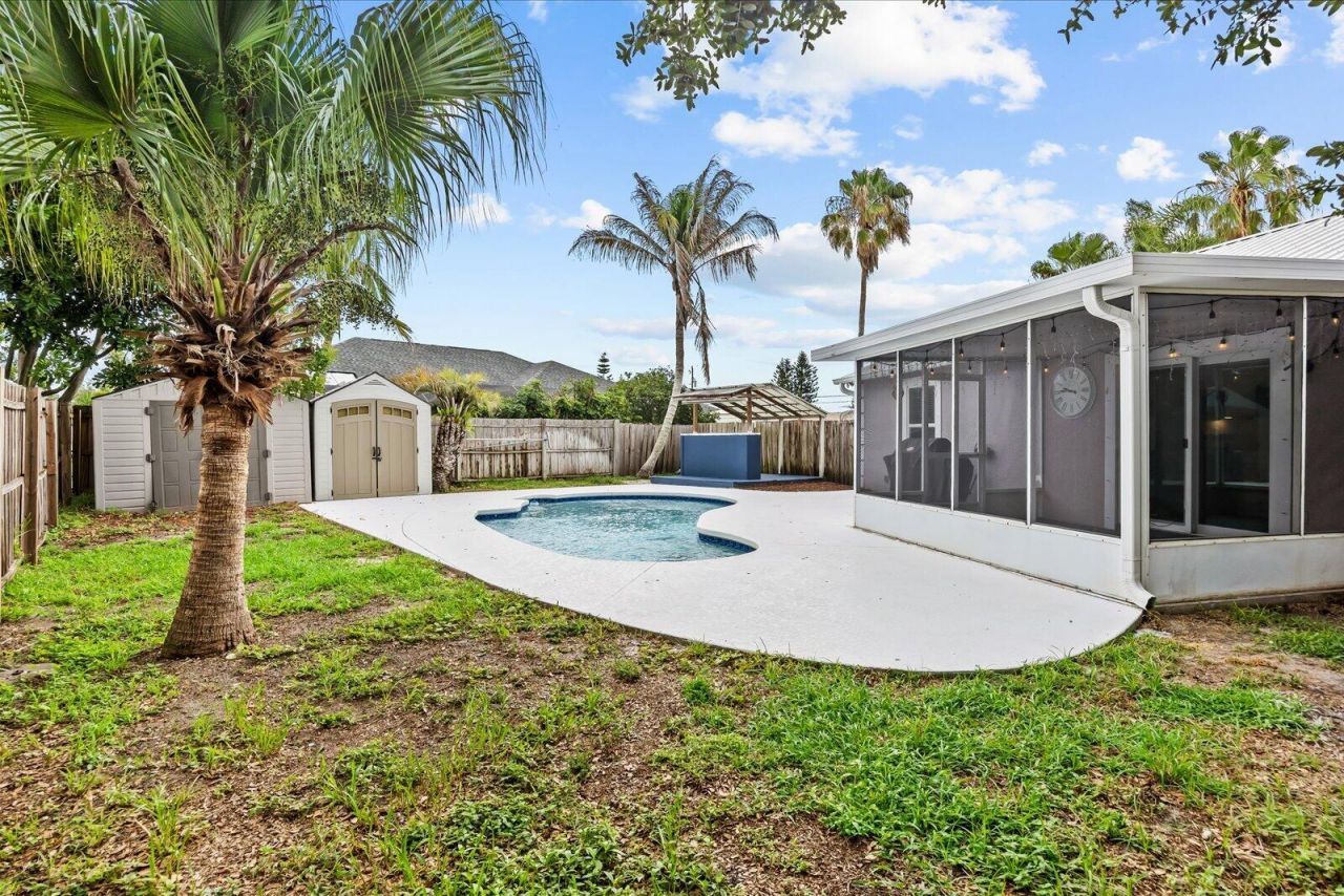 697 SW Jeanne Avenue, Port Saint Lucie, FL 34953 Photo