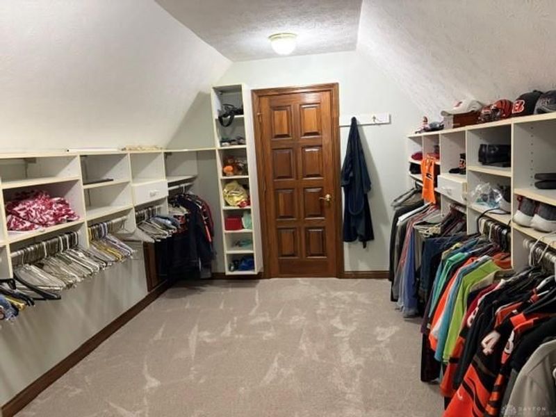 2045 Canterbury Court, Troy, OH 45373 Photo 13