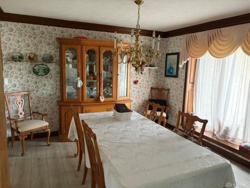 2045 Canterbury Court, Troy, OH 45373 Photo 8