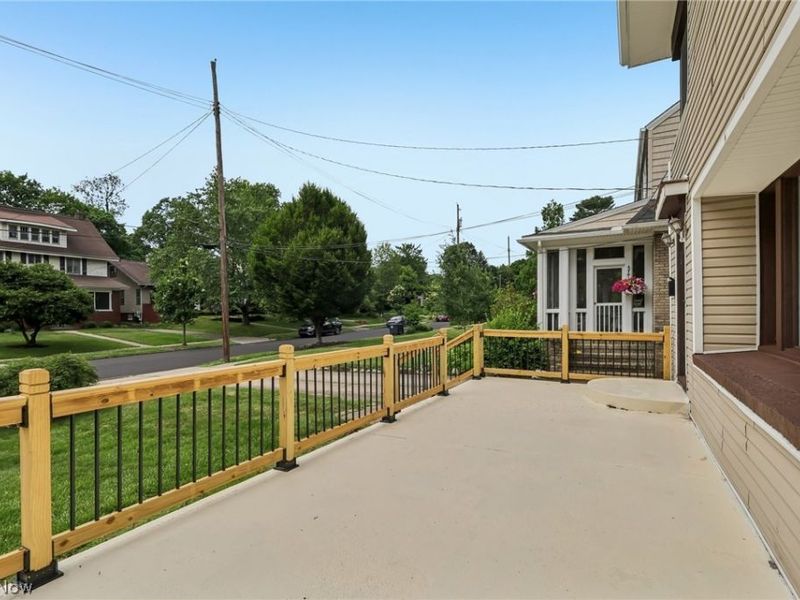 875 Hereford Drive, Akron, OH 44303 Photo 6