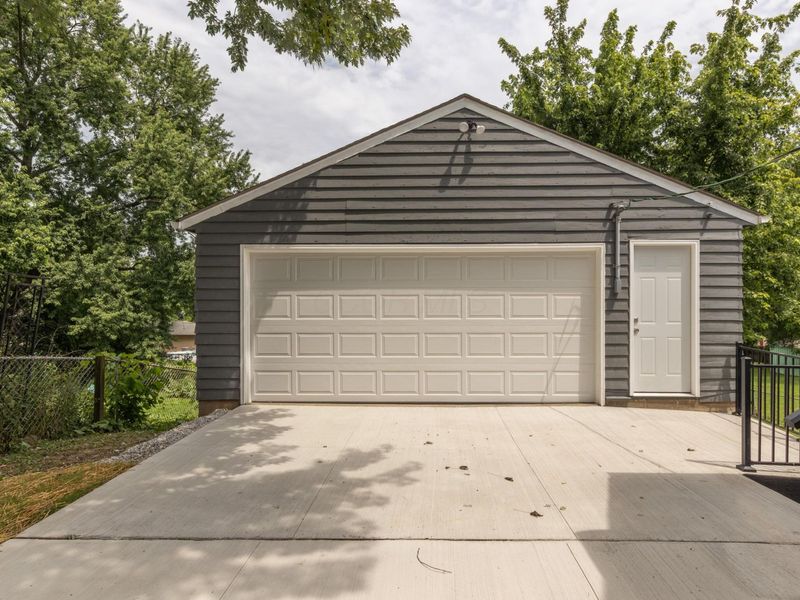 819 Spring Street , Lancaster, OH 43130 Photo 3