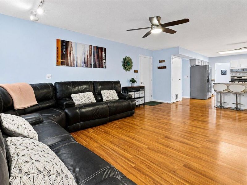 2937 Castlebrook Avenue, Hilliard, OH 43026 Photo 12