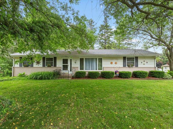 1359 W Glenlord Road, St. Joseph, MI 49085