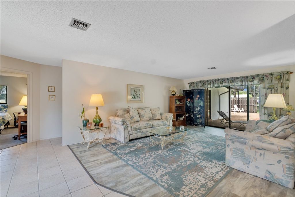 2335 81st Court, Vero Beach, FL 32966 Photo
