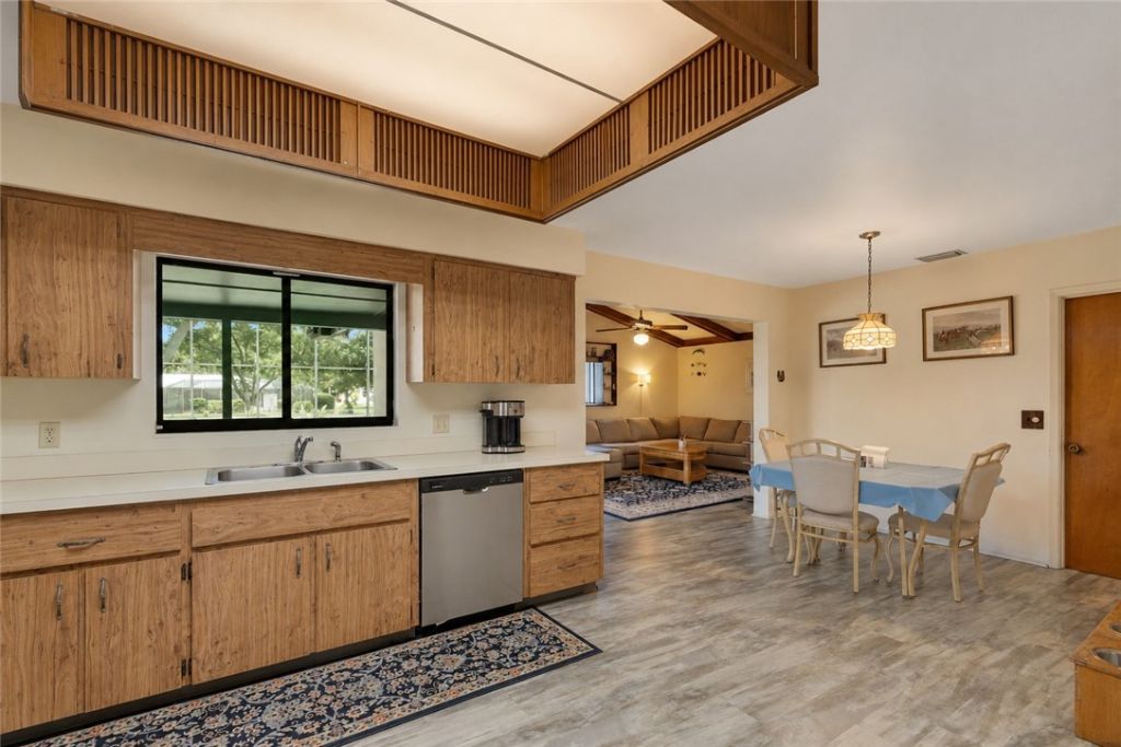 2335 81st Court, Vero Beach, FL 32966 Photo