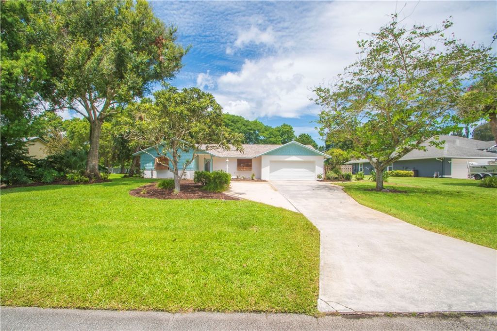 2335 81st Court, Vero Beach, FL 32966 Photo