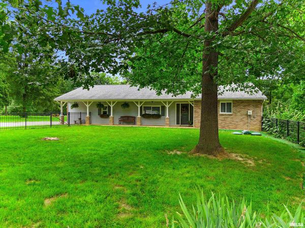 7010 VISTA CORTE Drive, Delavan, IL 61734